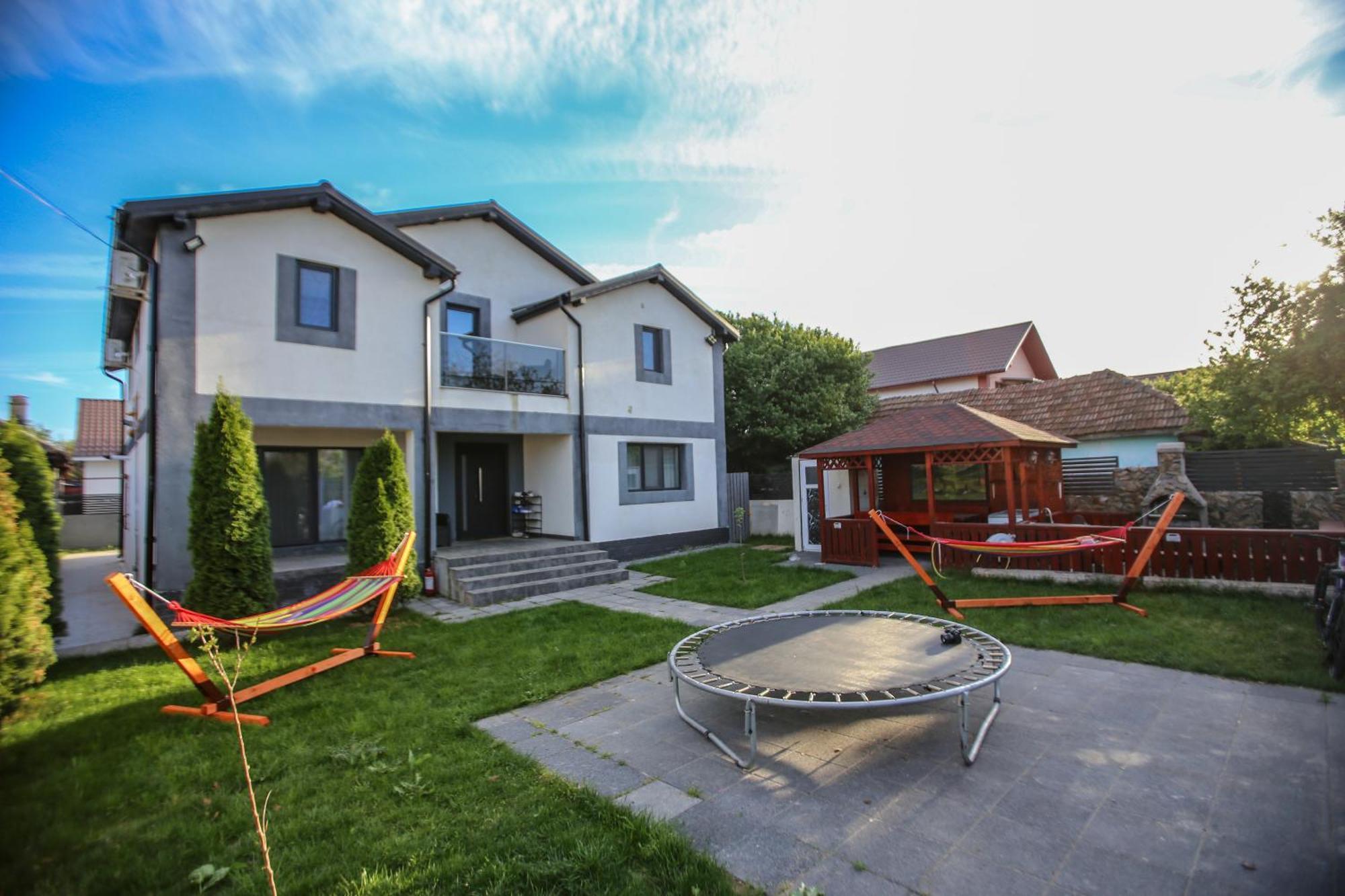 Casa Kevin Ξενοδοχείο Năvodari Εξωτερικό φωτογραφία